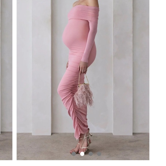 BUMPSUIT Off The Shoulder Dress in Pink🎀 - Picture 2 of 5